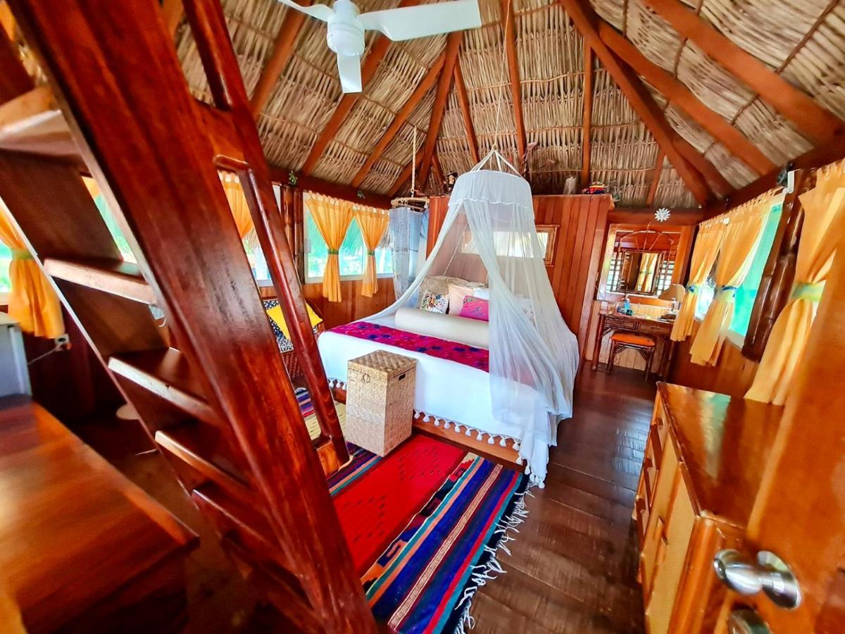 Bungalows Tree Tops - Adults Only Сиуатанехо Экстерьер фото